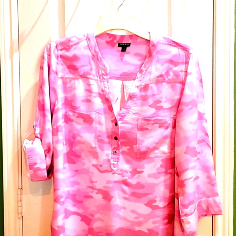 Torrid Camouflage blouse
